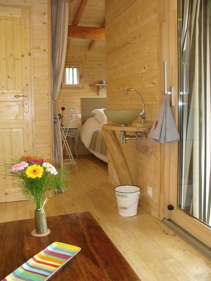 La Cabane Du Vieux Chene Susmiou エクステリア 写真